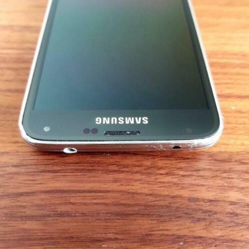 Samsung Galaxy S5 Plus met nieuwe batterij & nieuwe oplader