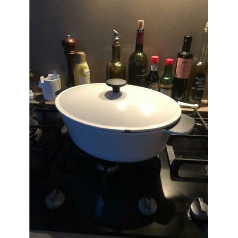 Gietijzeren braadpan met deksel, wit ecru, 5 l