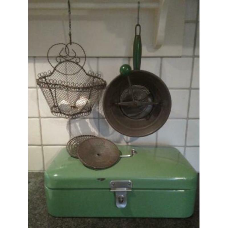 Oude brocante passefiet passe vite roerzeef groen *Etage3*