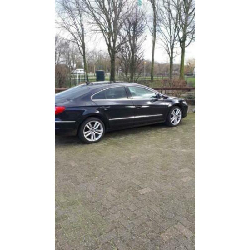 Volkswagen Passat CC 2.0 TD 2011 Zwart