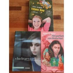 Drie x young adult. Prijs per stuk.