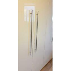 Grote Ikea kast,hoogglans wit, 2.40 m x 2.00 m