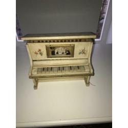 oude kinder speelgoed piano