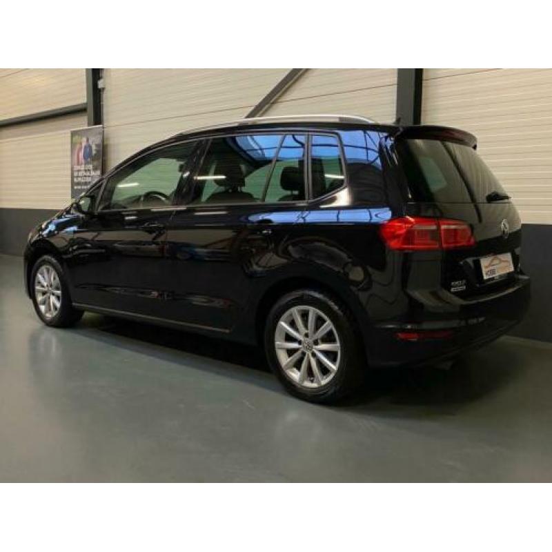 Volkswagen Golf Sportsvan 1.2 TSI DSG Lounge / NAVI / ADAPTI