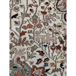 Handgeknoopt Perzisch tapijt Tabriz animals light 183x274cm