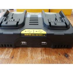 Dewalt DCB102 oplader extra USB oplader