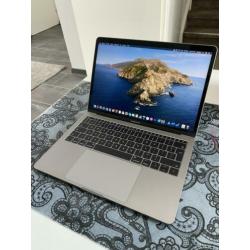 Apple MacBook Pro 13 inch Space Grey | 128GB | 8GB | i5