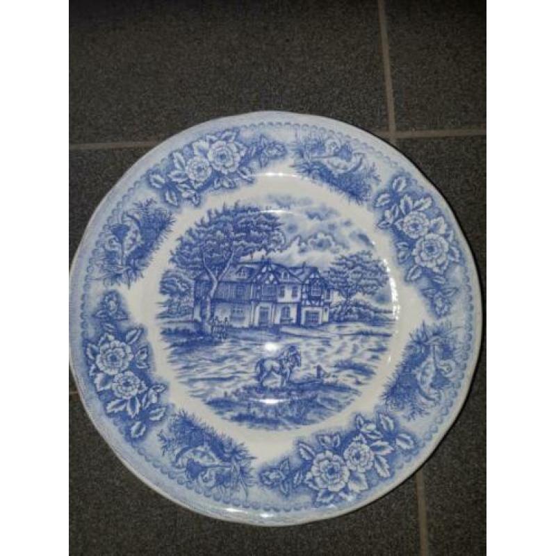 Ironstone tableware 2 borden