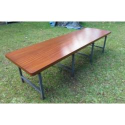 Grote industriele vintage salontafel, stalen onderstel, 2 m