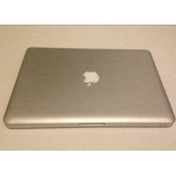 MacBook pro 13" inch 2011 accu 4 laadcyclus + nieuwe lader