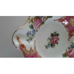 Royal Albert bone China Lady Carlyle asbakje