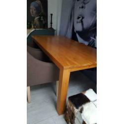 Fraaie massief grenen eettafel