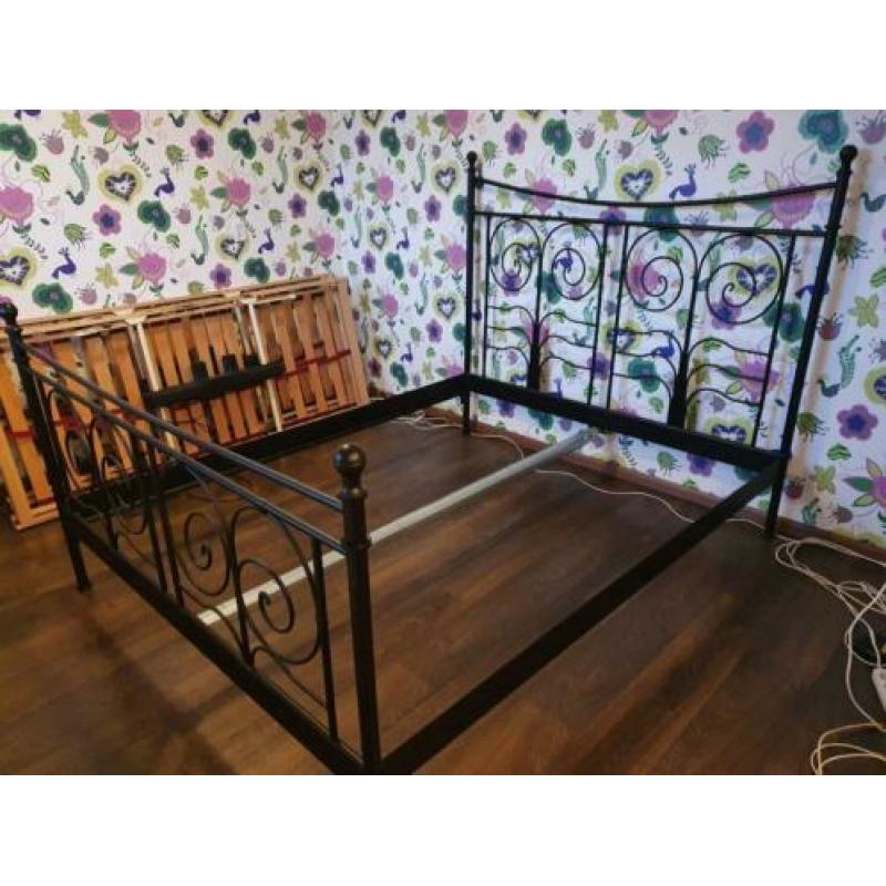 Ikea Noresund 2-persoons zwart metalen bedframe 160*200