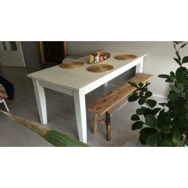 Eettafel 1.80 bij 0.90 houten tafel voor 6 personen