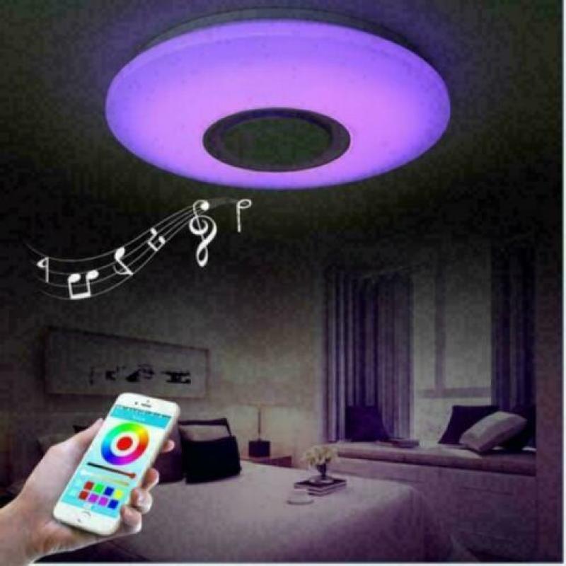 Dimbare plafondlamp met app bediening en bluetoothmuziek