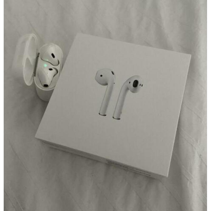 Apple airpods 1