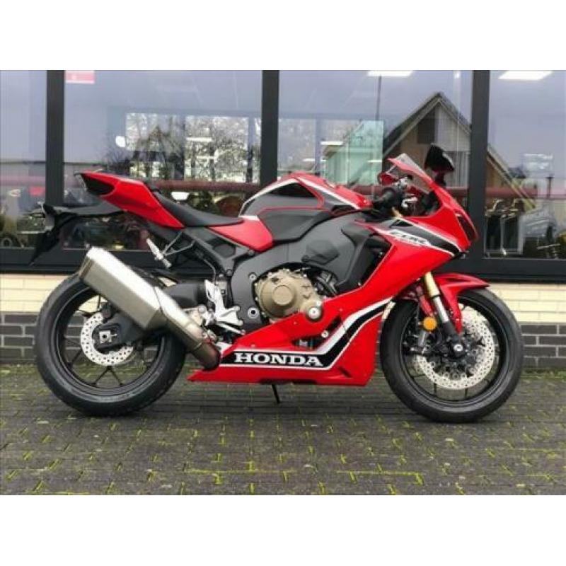 Honda CBR 1000 RR ABS - ‘20 - 0km - SC 77 - BTW MOTOR