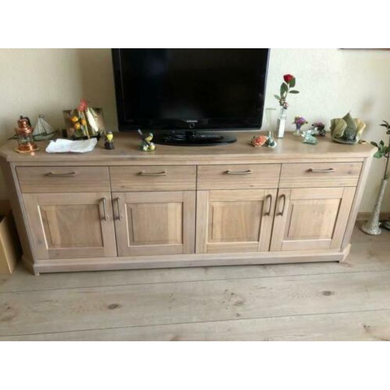 Dressoir massief eiken ( white Wash)