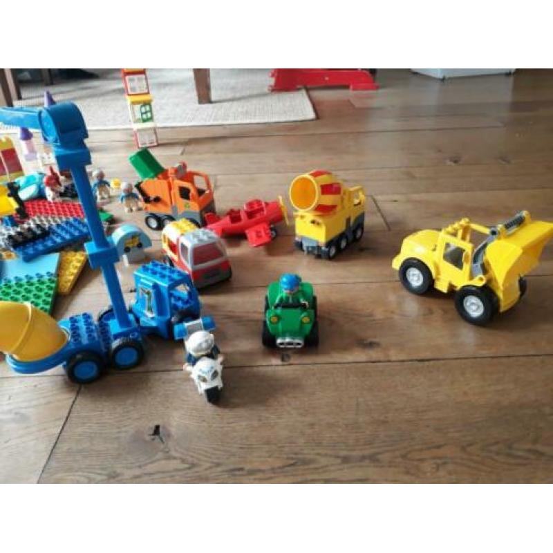 Duplo diversen, o.a.Thomas de trein