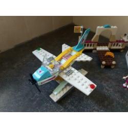 Lego friends nr: 3063 watervliegtuig