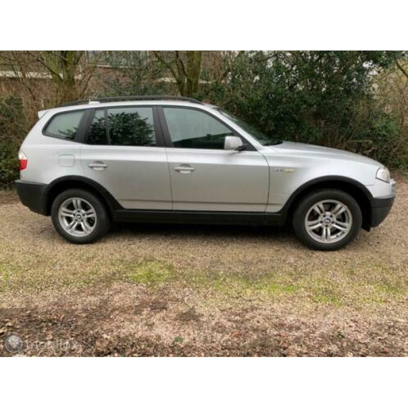 BMW X3 3.0i Executive Nederlandse auto