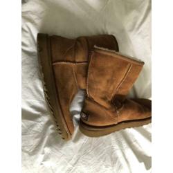 originele bruine ugg's maat 39