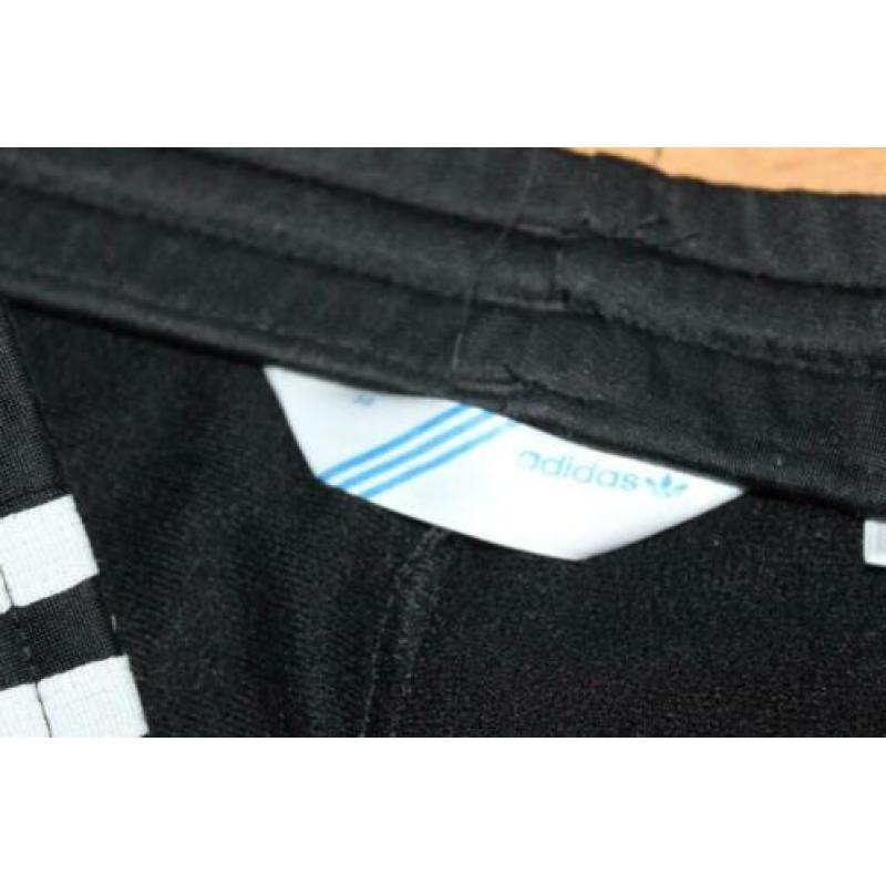 Adidas broek maat m