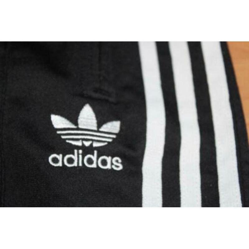 Adidas broek maat m