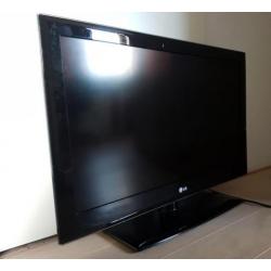 LG full-HD led