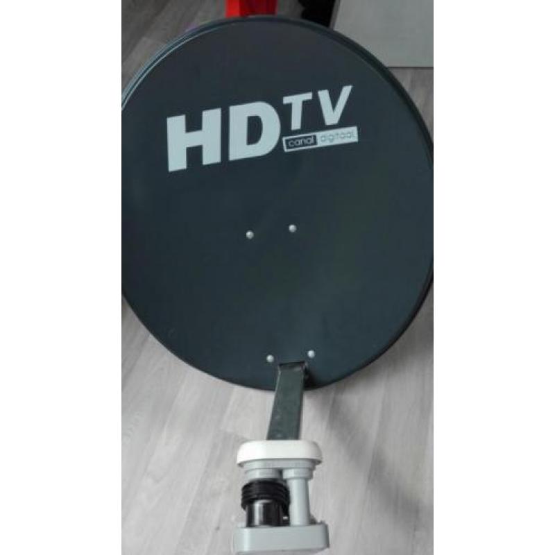 Schotel met canal digitaal satellietontvanger mz 101