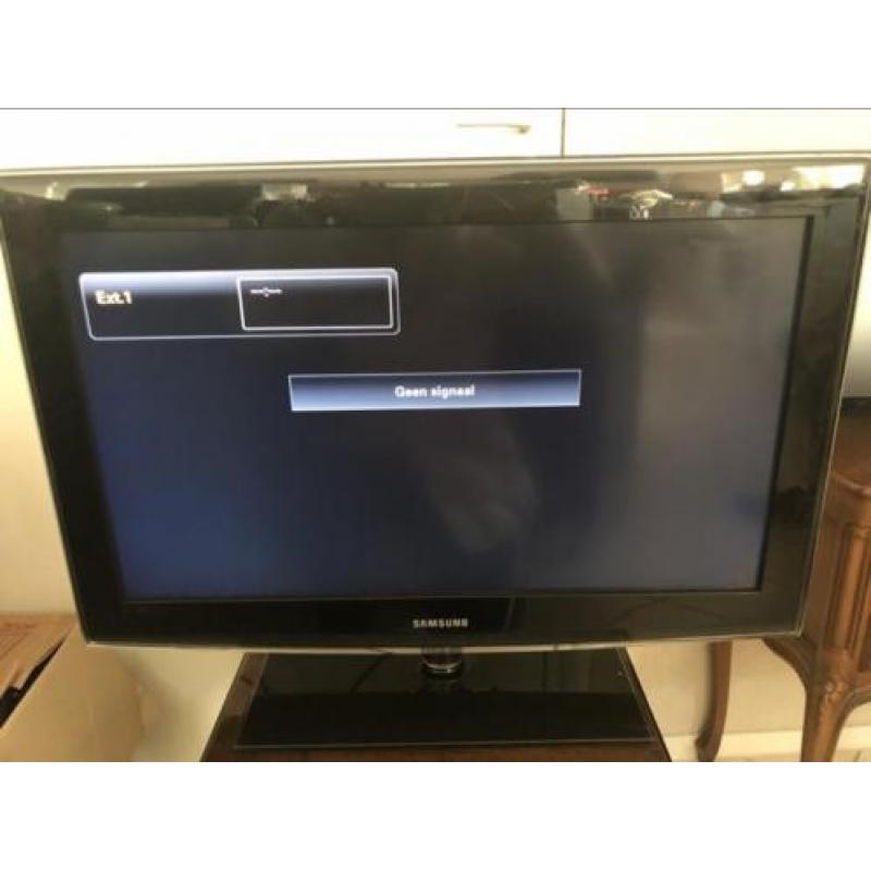 Samsung tv HD LCD met afstandsbediening