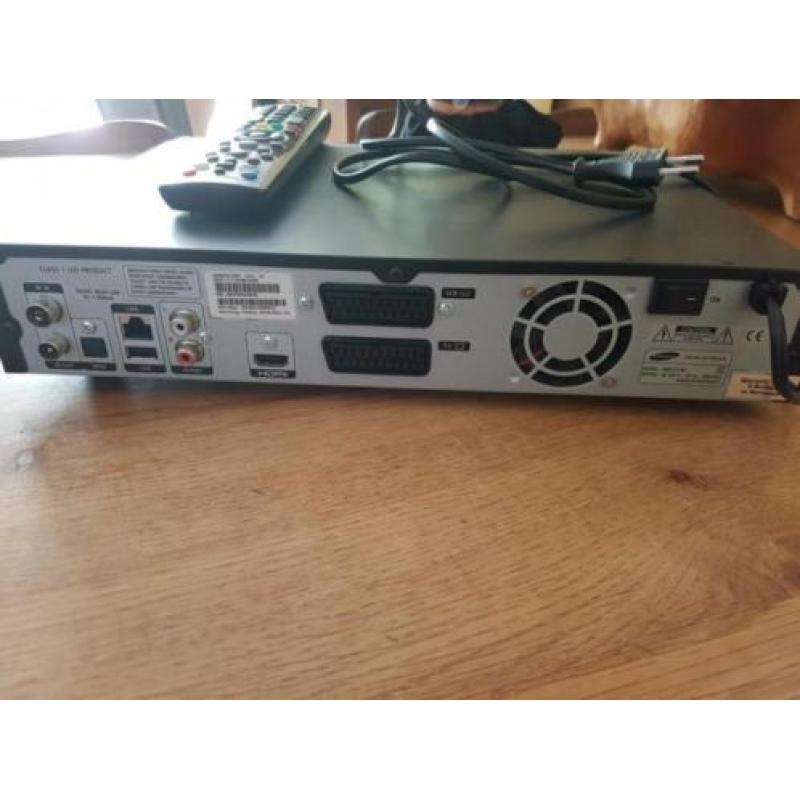 2 x tv ontvanger / decoders