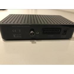 Digitenne ontvanger type rebox re-1800t