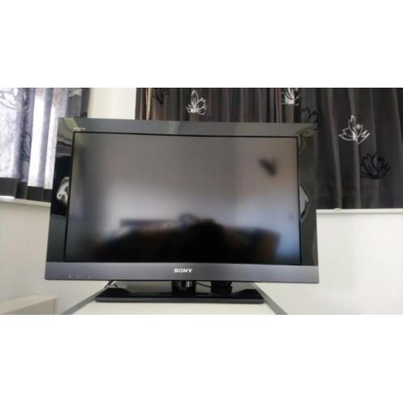 Sony LCD TV 32 INCH