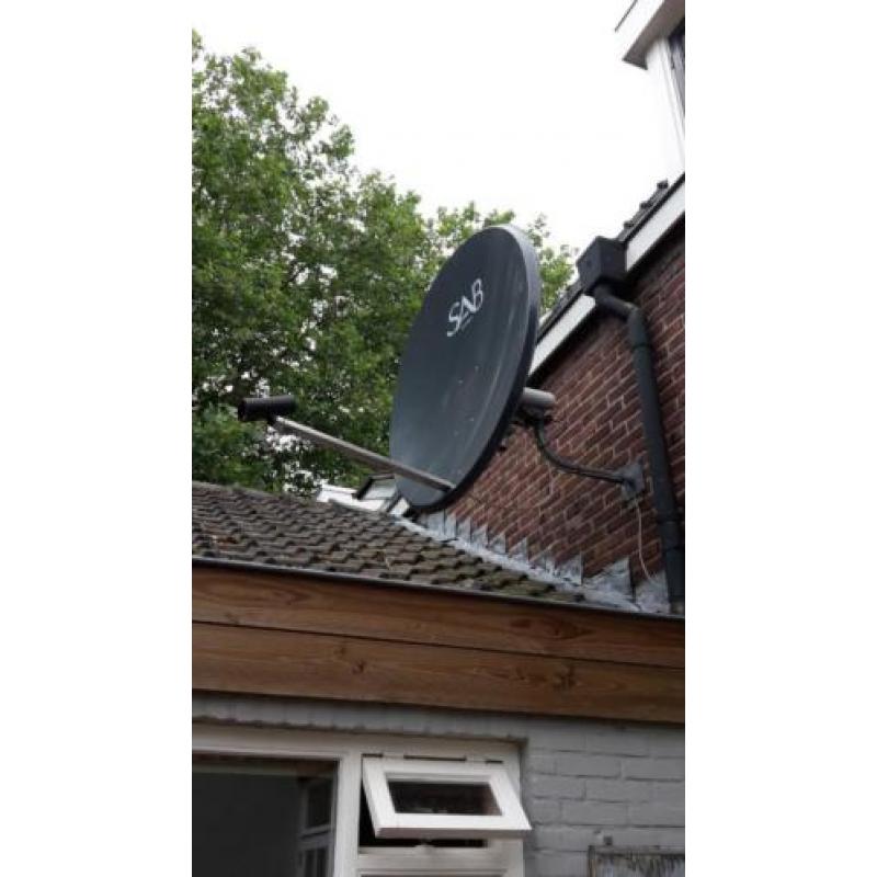 SAB schotelantenne 110 cm met motor en decoder