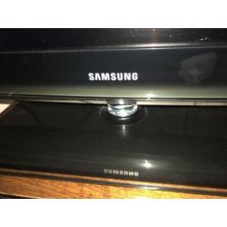 Samsung tv HD LCD met afstandsbediening