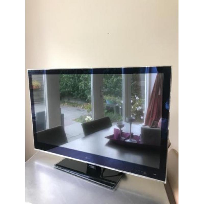 LG tv 42